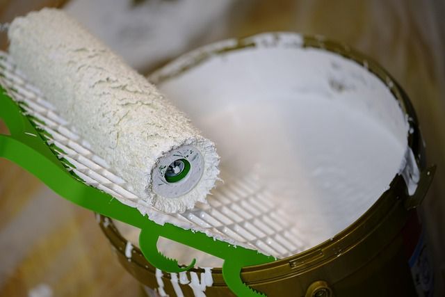 Porównanie popularnych sklepów budowlanych - na co zwrócić uwagę?