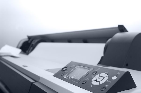 Usprawnij swoją pracę z pomocą taśm montażowych do druku